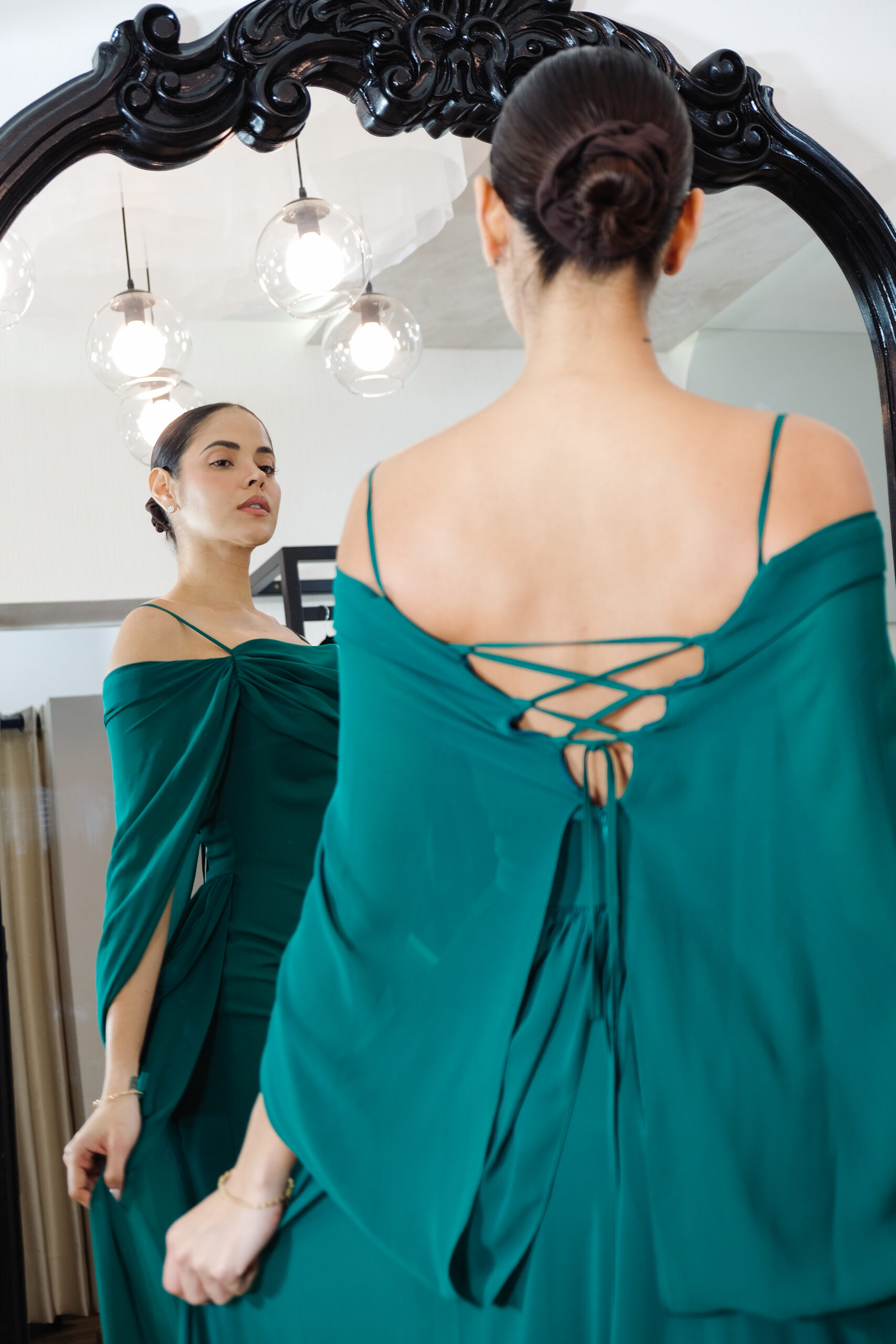 VESTIDO DE GALA LEILA VERDE